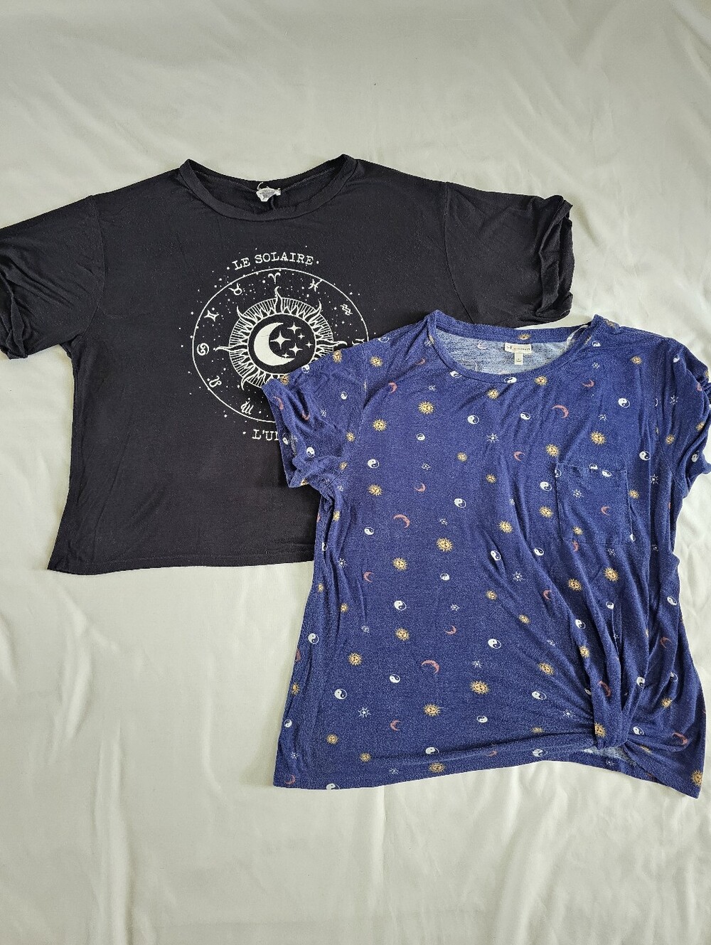 Bundle of 2 Celestial Print Loungewear Tops Size Large Witchy Whimsigoth Zodiac